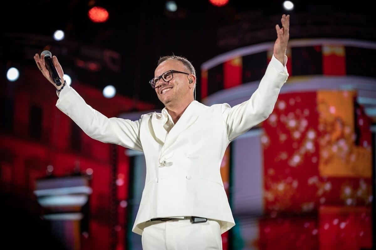 Dove c'è il sole tour: gli appuntamenti di Gigi D'Alessio in Calabria e appuntamento a Cirò Marina - 