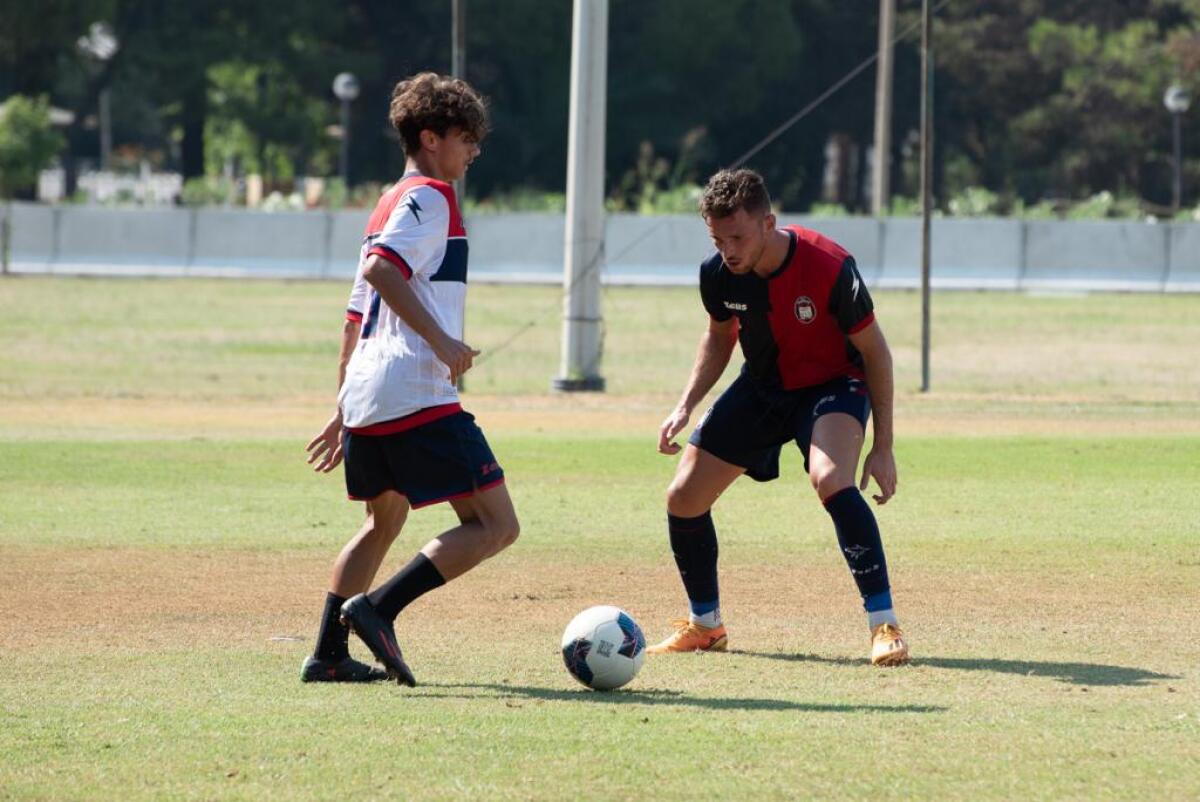 Crotone Calcio | Allenamento congiunto con la Primavera: le formazioni schierate - 