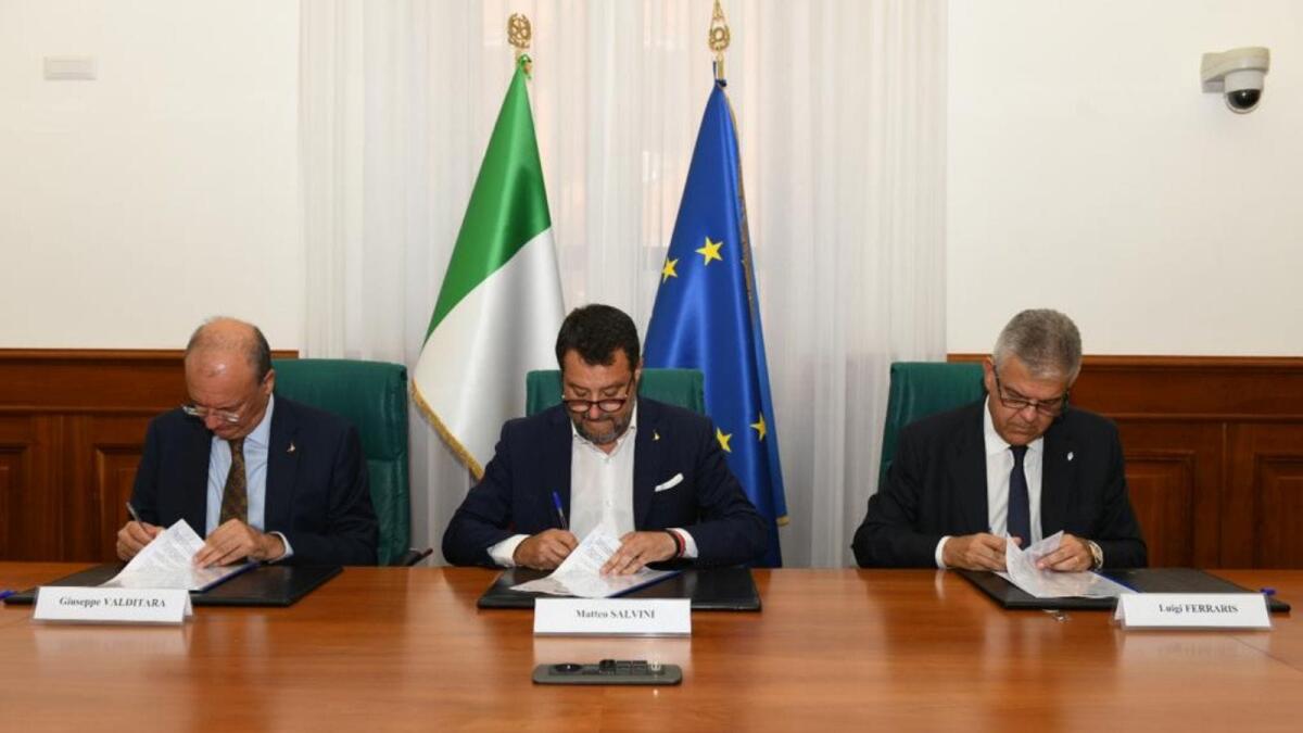 Protocollo tra Ministero delle Infrastrutture, Ministero dell’Istruzione e Ferrovie dello Stato, obiettivo: scuola-lavoro - 