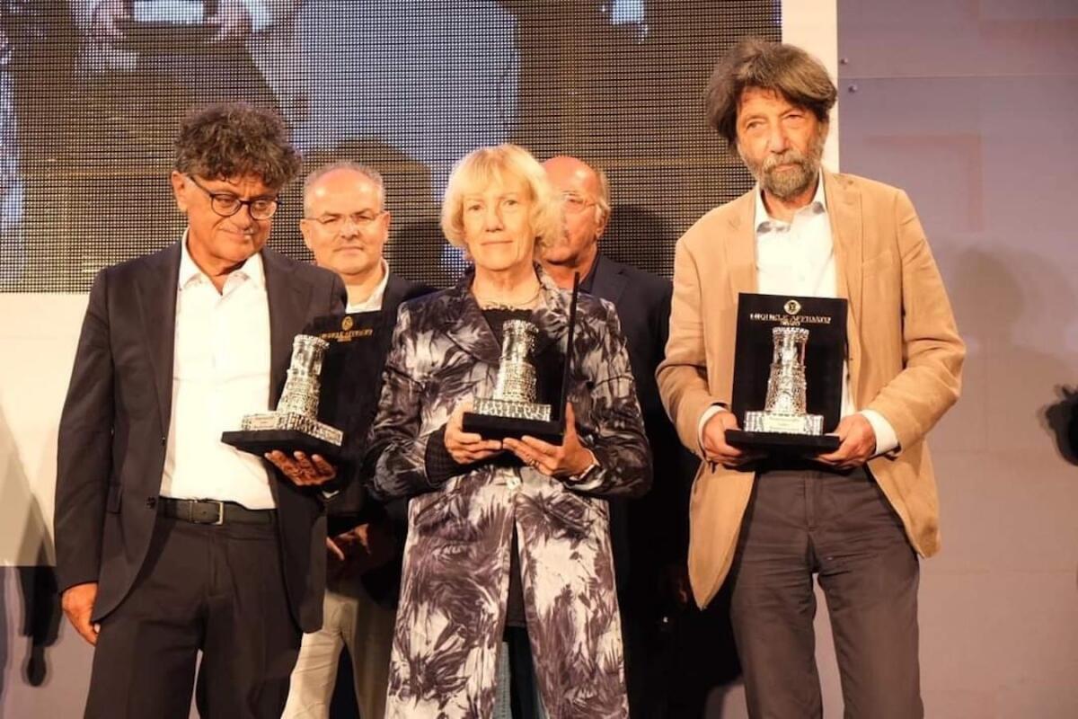 Premio Letterario Caccuri 2023, Massimo Cacciari vince la XII edizione - 