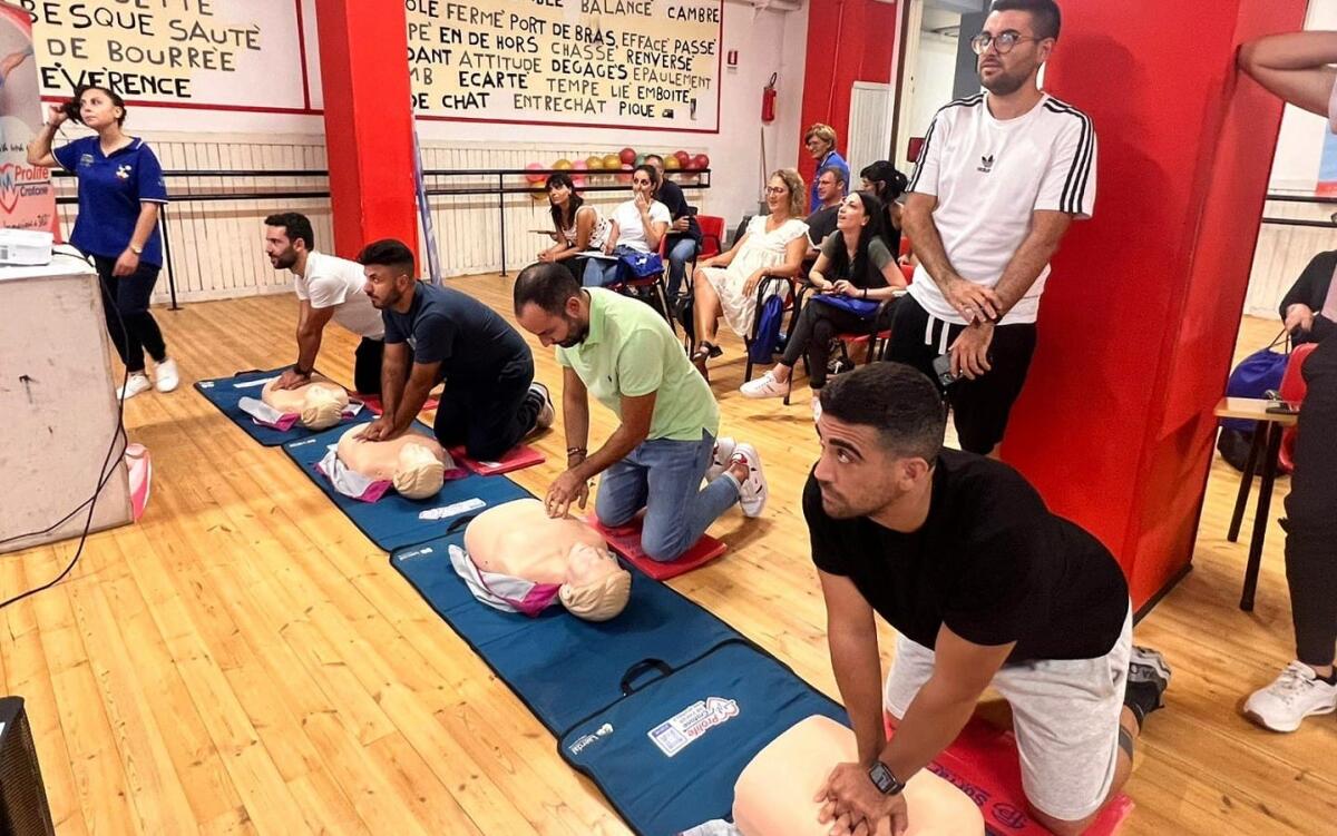 Il Centro di Formazione SIMEUP Crotone Riprende la Formazione BLSD e PBLSD - 