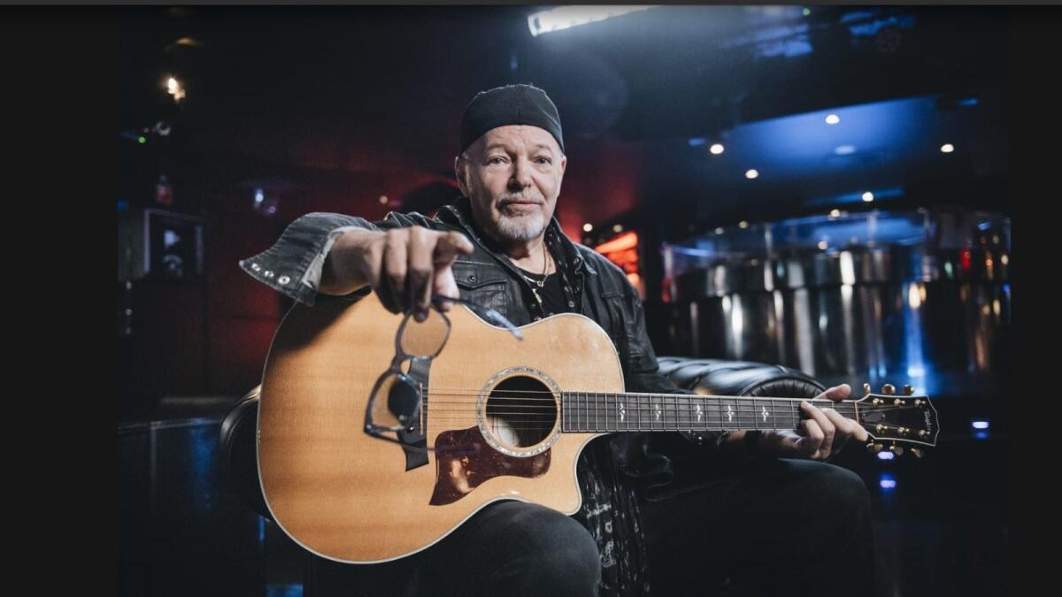 Gli sbagli che fai: il nuovo singolo di Vasco Rossi - 