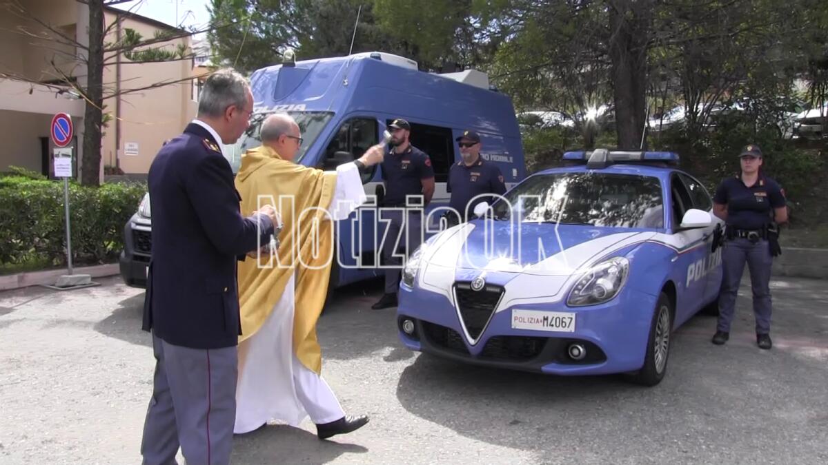 Crotone - Modifiche alla viabilità cittadina nella festa di San Michele Arcangelo - La benedizione dei mezzi della Polizia di Stato nel giorno di San Michele Arcangelo