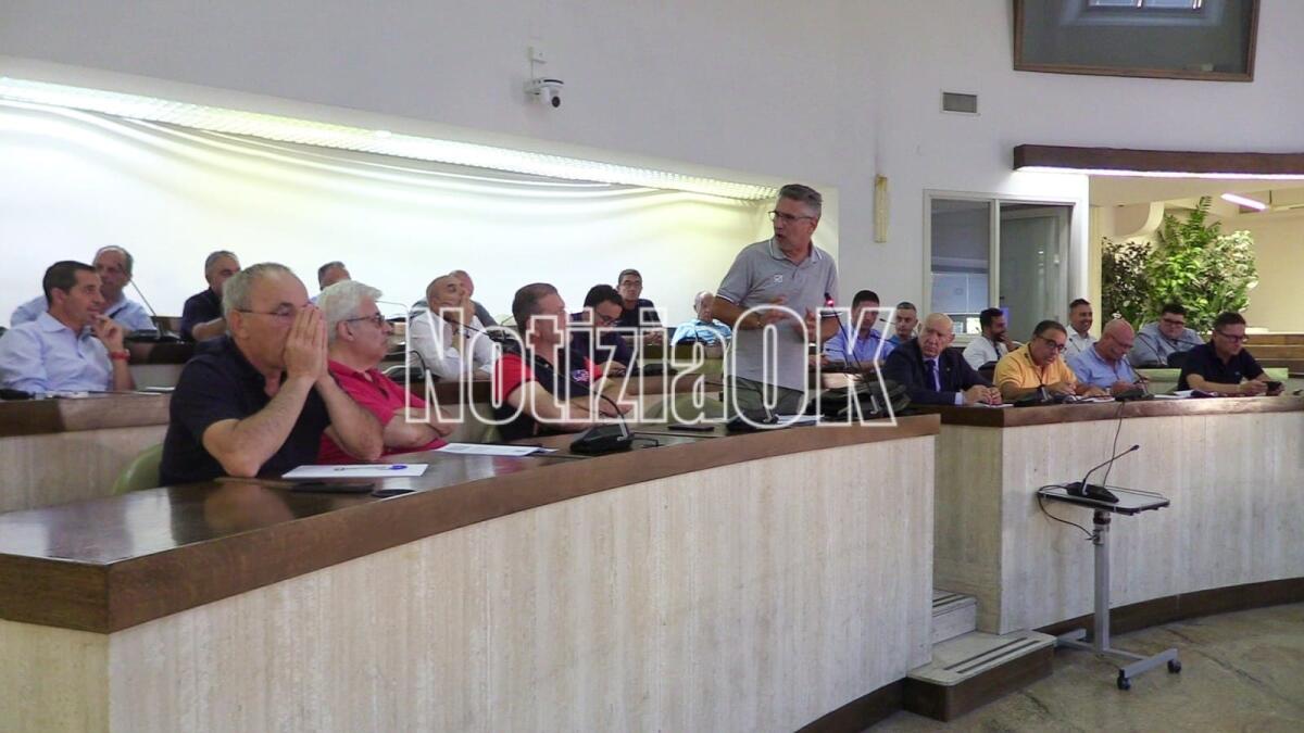 Guardie Mediche nella provincia di Crotone, Sindaci sul piede di guerra - 