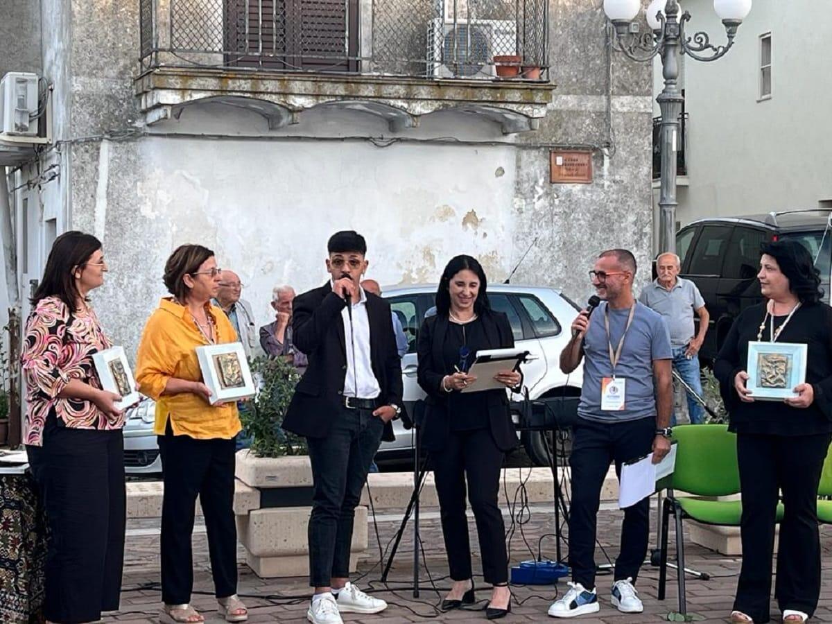 Calabria, a scuola con l'abecedario dell'antica lingua arbëresh -