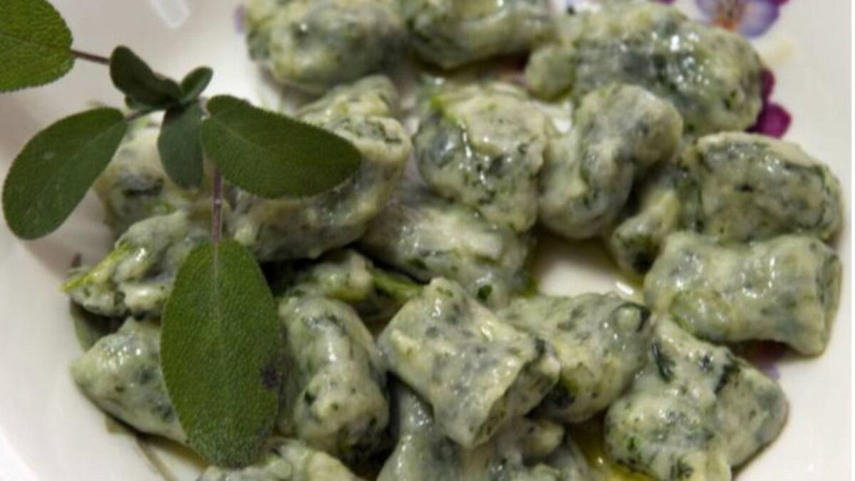 Un morso al sapore - Spazio al gusto con gli gnocchi di spinaci alle mandorle - 