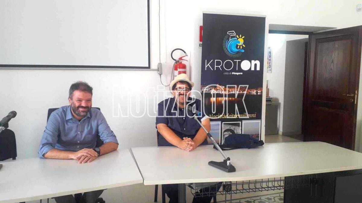 Il sorriso antidoto a tutti i mali: doppio appuntamento a  Crotone con il teatro - Sandro Cretella, Vincenzo Leto