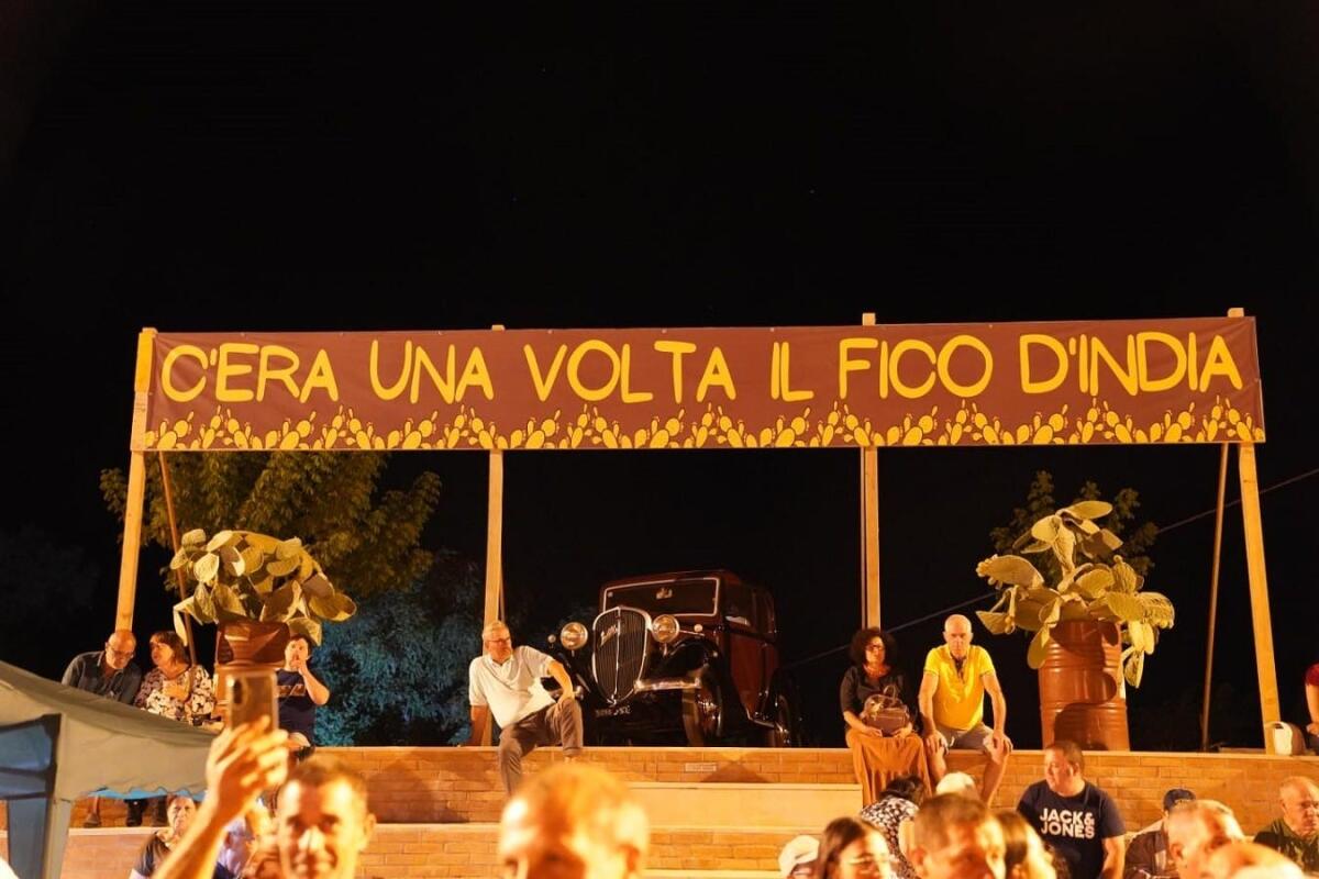 Fico d'india, una "spinosa" storia d'amore con Scandale - 