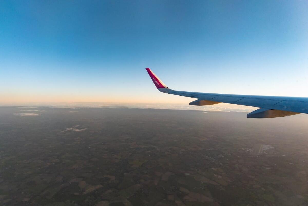 Voli Lamezia Terme-Torino, forti ritardi: ai viaggiatori compensazione pecuniaria di 250 euro - 