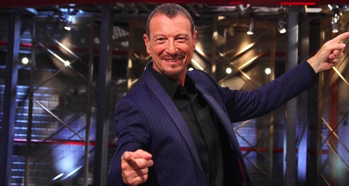 Crotone - Capodanno Rai con Amadeus: «Sarà allestito un palco enorme» - 