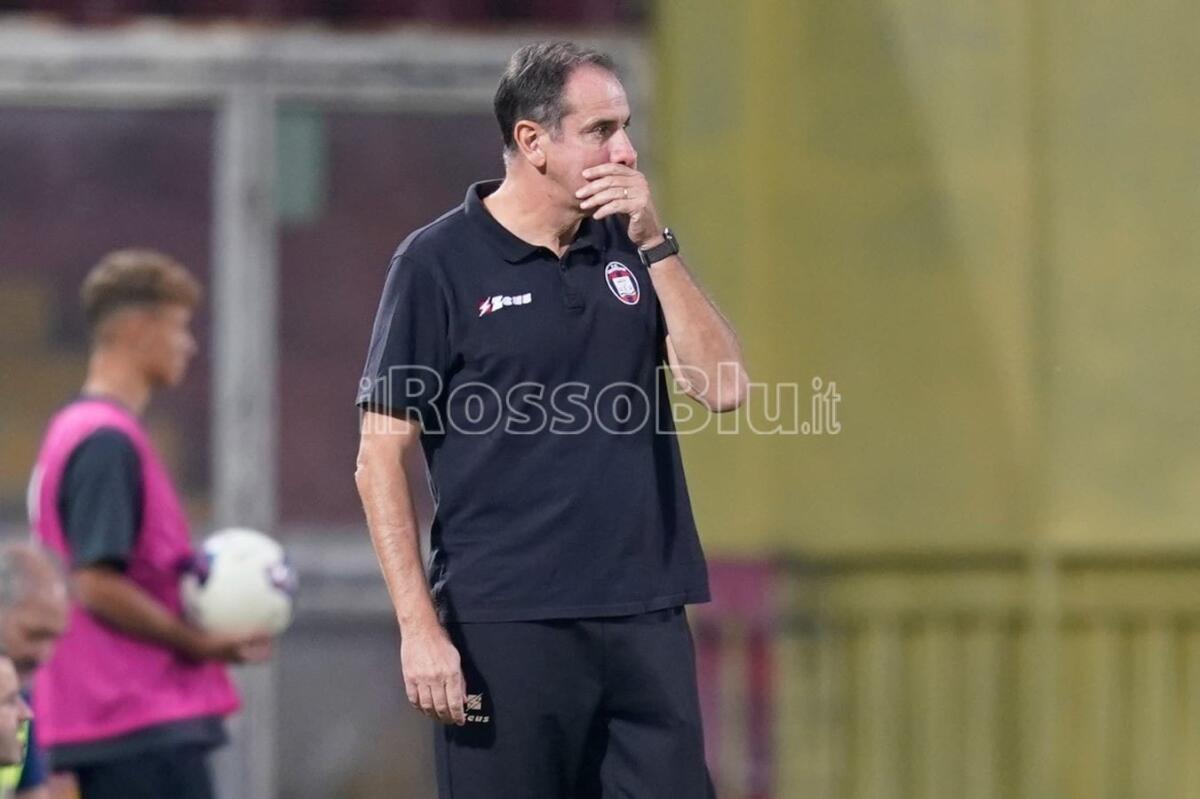 #CrotonePicerno 2-1 | Mister Zauli: "Sono tre punti importanti, ora dobbiamo trovare continuità" - 