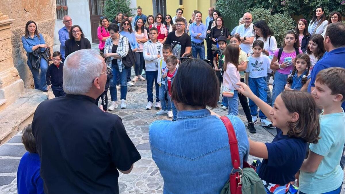 I bambini alla scoperta del Centro Storico di Crotone e delle sue chiese - 