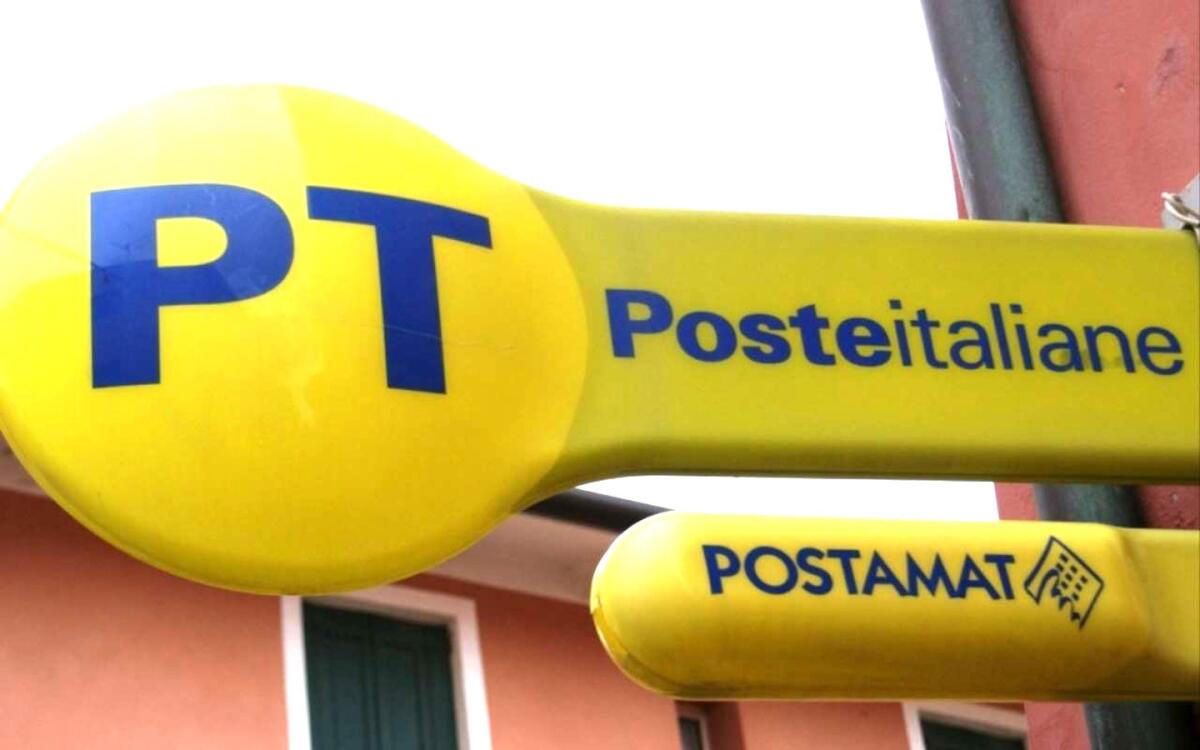 Lavori presso la Posta di Scandale; sportello aperto nella vicina San Mauro - 