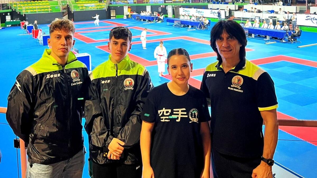 Karate, esame superato per gli atleti della Martial Kroton Ryu - Carlo Bellino, Giorgio Perri, E. Sarah Monteleone, Francesco Bellino