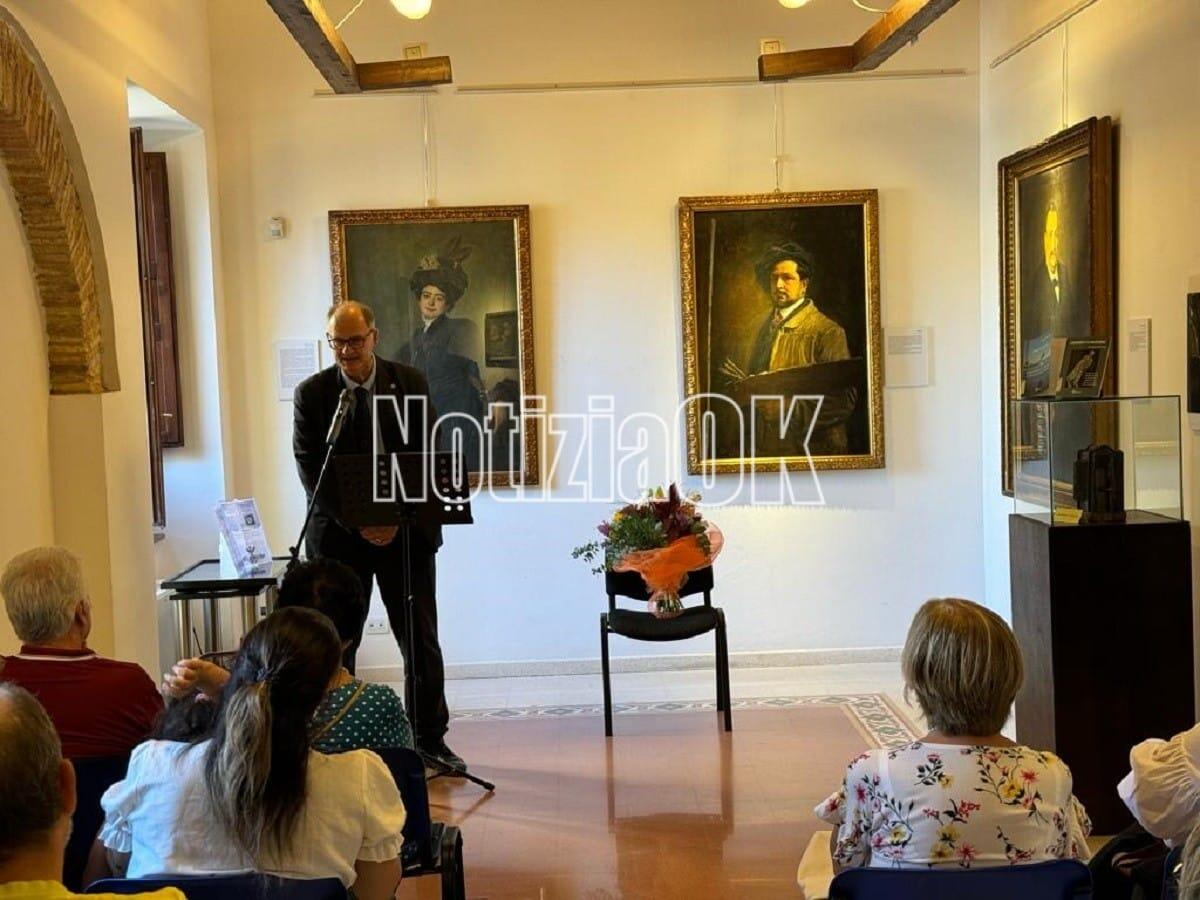 Crotone - Poesie e parole per ricordare Pasquale D'Emanuele, il poeta gentile - 