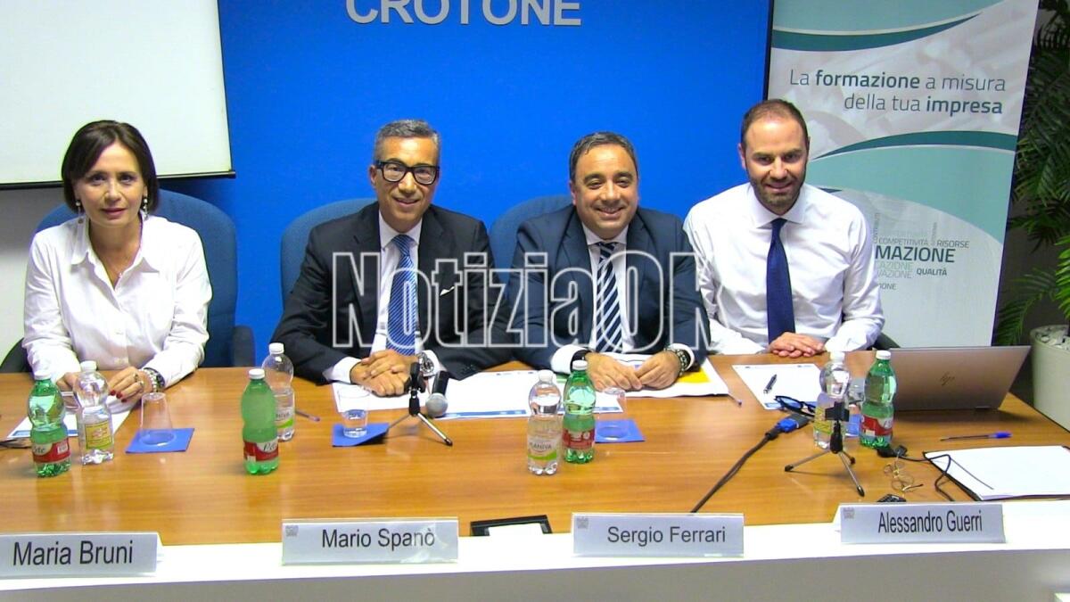 Crotone - Tutto pronto per aprire il "cantiere" porto - Maria Bruni, Mario Spanò, Sergio Ferrari, Alessandro Guerri