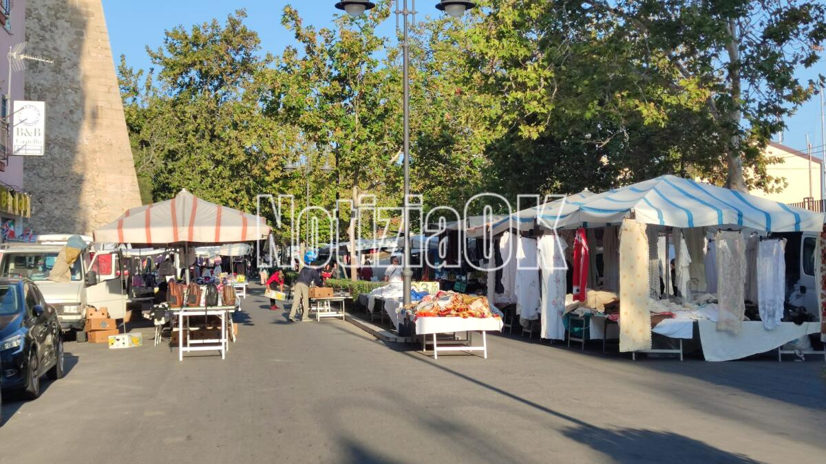 Crotone, oggi il mercato del primo giovedì del mese - 
