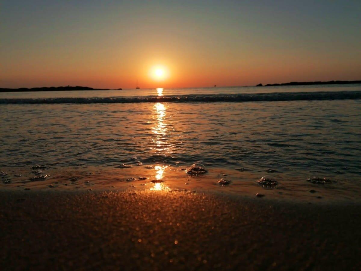 L'alba crotonese, uno spettacolo mozzafiato anche a ottobre - 