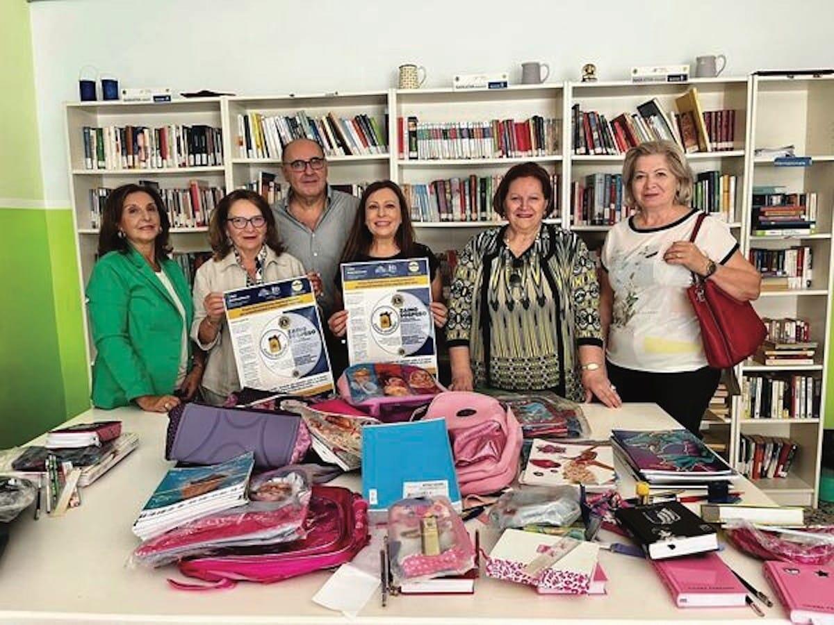 Service “Zaino sospeso”, il Lions Club Cirò Krimisa sensibilizza gli studenti - 