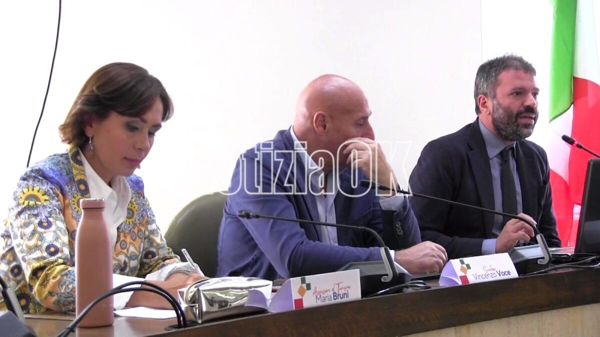 I luoghi turistici della città diventano un brand con "Visit Crotone" - Maria Bruni, Vincenzo Voce, Sandro Cretella