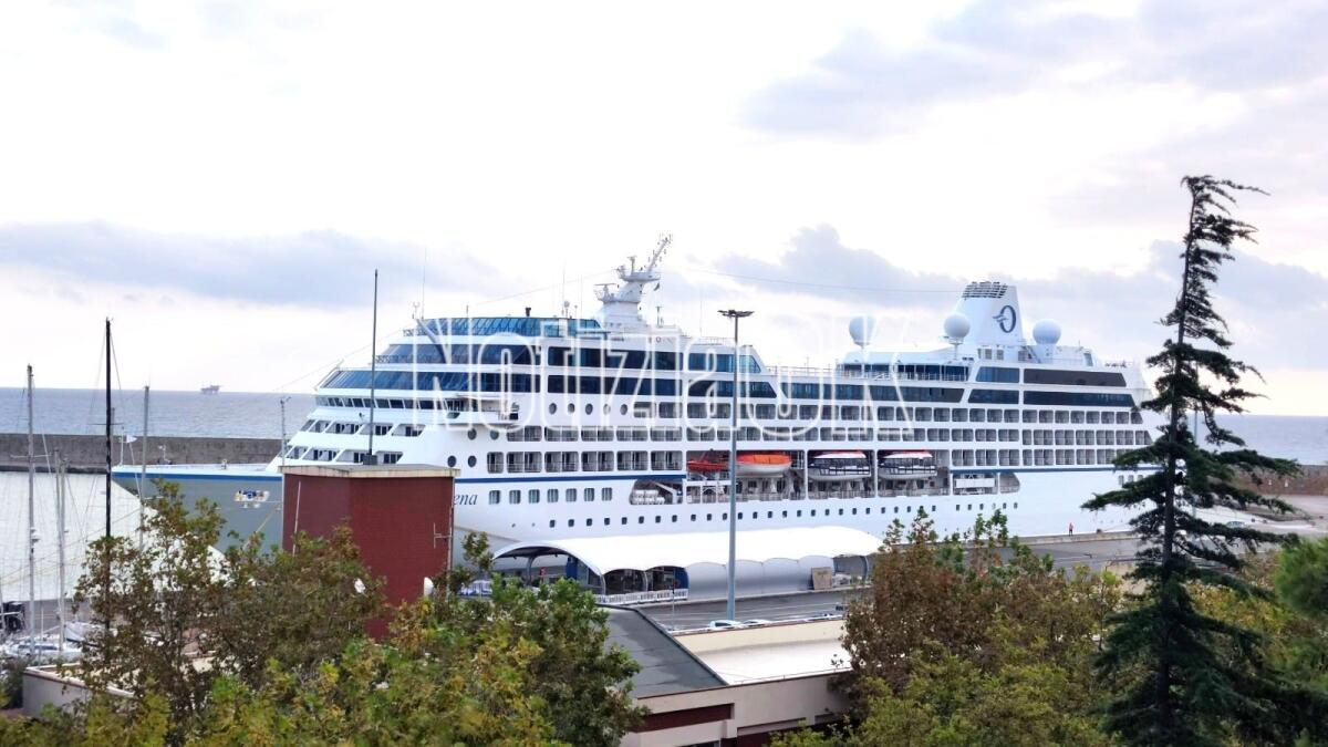 Crotone, Stagione Crocieristica: ritorna la "Sirena" con oltre 600 americani - 