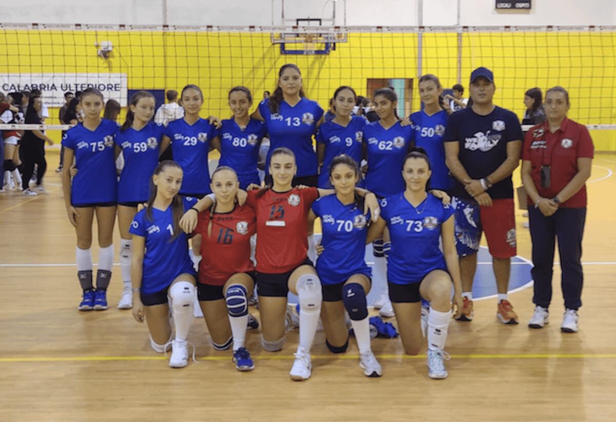 Pallavolo, terza giornata per le Sirenette di mister Muto: è sfida alla Pallavolo Cutro - 