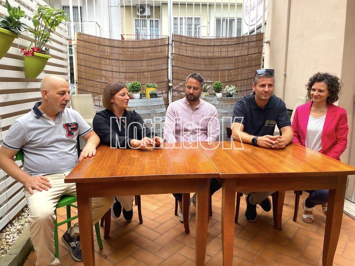 Crotone - Arriva la Festa della Birra: tutti in via Roma - Andrea Liperoti, Rosaria Liperoti, Domenico Panebianco, Dario Ritorto Bruzzese, Sara Froio