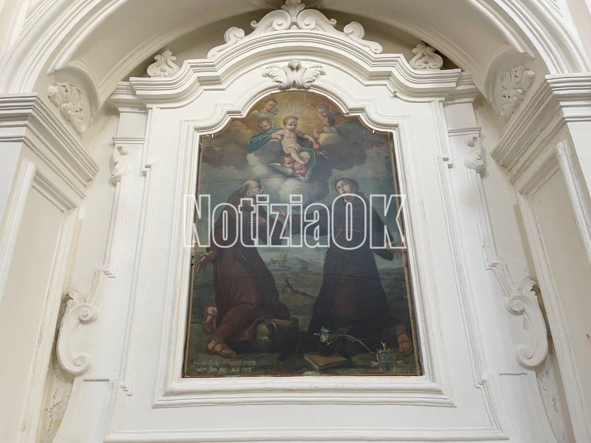 Ognissanti - Nella Chiesa di Santa Chiara il dipinto raffigurante Sant'Antonio e San Francesco D'Assisi - 