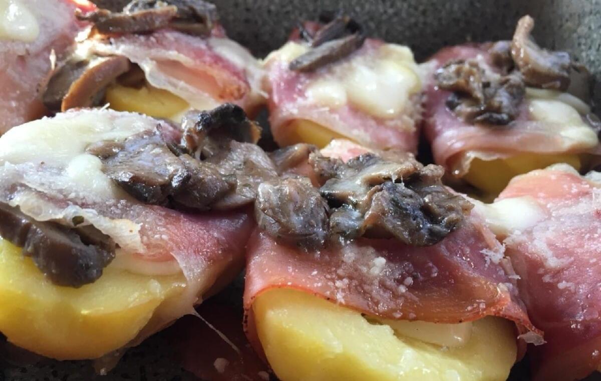 Le Ricette di Patrizia: patate con speck e funghi - 