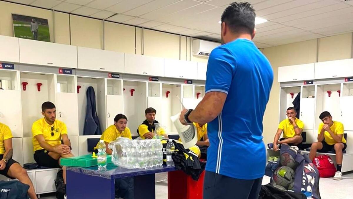 Prima Categoria - Per le crotonesi partita del riscatto o della conferma - L'Aek Crotone negli spogliatoi dello stadio Ezio Scida