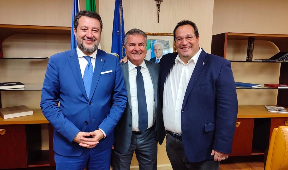 Salvini in Calabria, stanziati 3 miliardi per la SS 106 - Matteo Salvini, Filippo Mancuso, Claudio Durigon