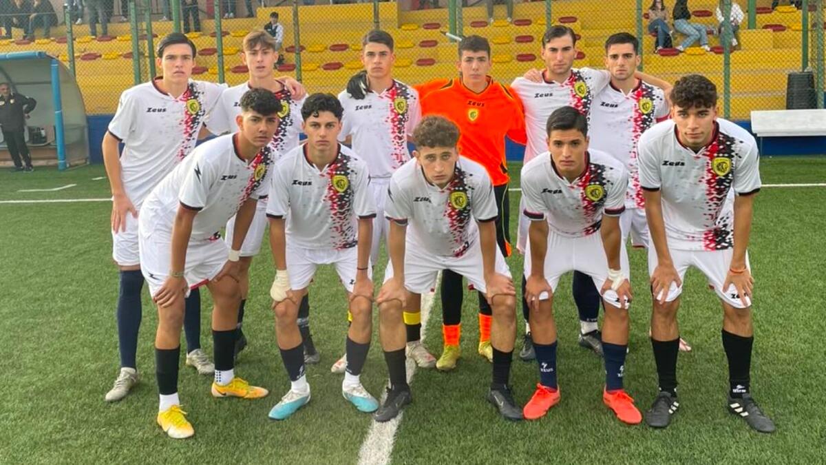 Under 19 - L'Aek Crotone e l'Isola Capo Rizzuto vincono a suon di goleade - L'Aek Crotone