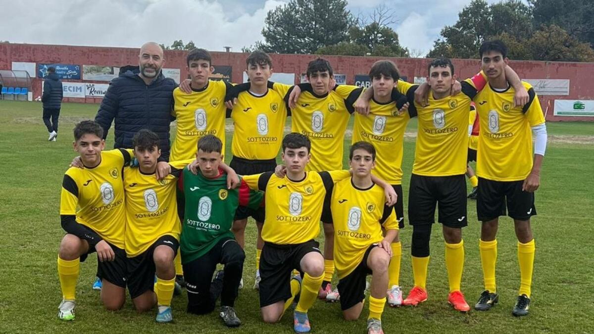 Under 15 - Debutto con goleada per l'Aek Crotone di mister Gimigliano - 