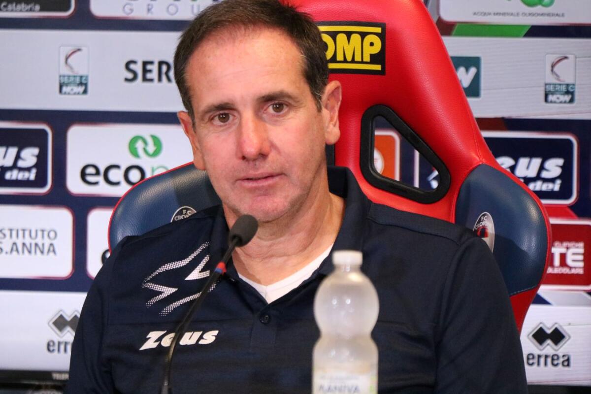 #CrotonePotenza | Mister Zauli: "Vogliamo migliorare partita dopo partita" - 