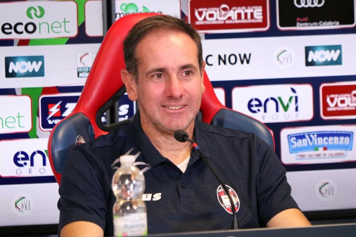 #CrotoneBrindisi - Coppa Italia | Mister Zauli: «Cambieremo qualcosa, ma puntiamo a vincere» - 