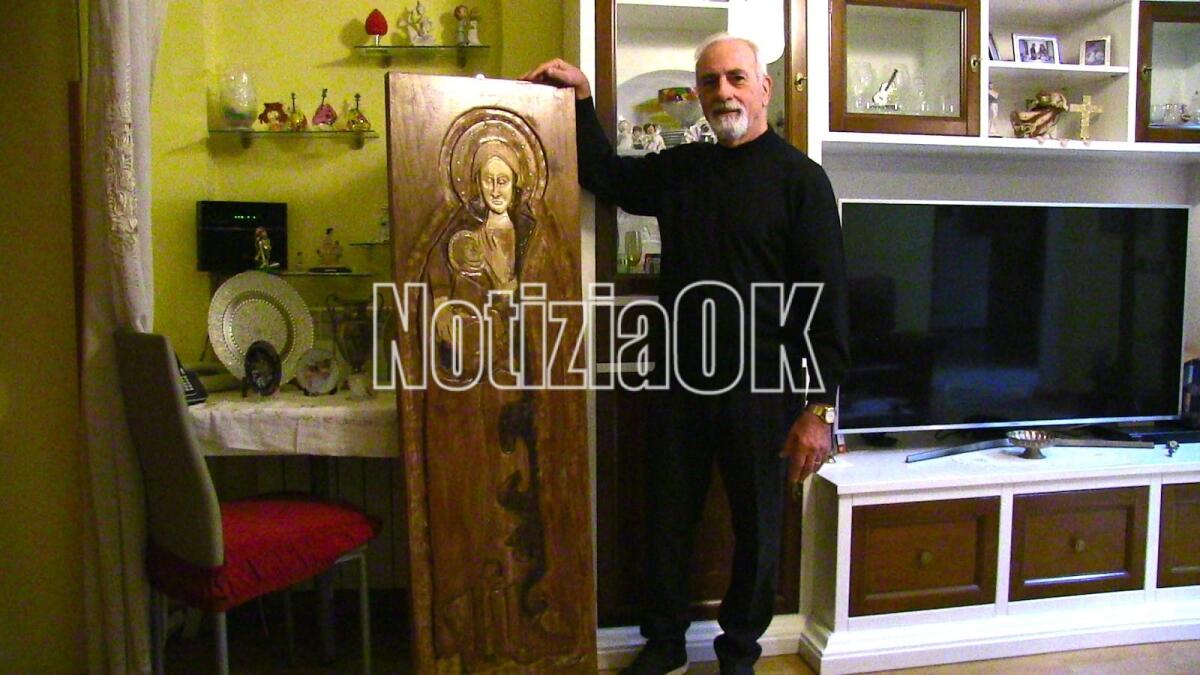(VIDEO) Nell'arte di Pino Perri l'amore dei crotonesi verso la Madonna di Capo Colonna - 