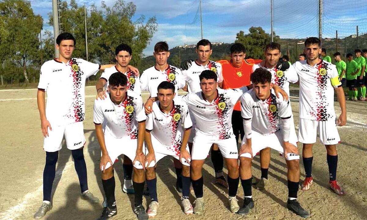 Under 19 - Doppio poker di Isola e Aek Crotone - Aek Crotone