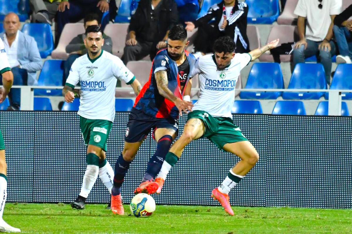 Serie C | Avellino, è caccia al primo posto. Latina e Crotone si giocano l'alta classifica - 