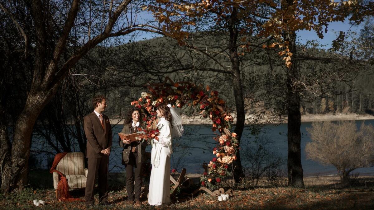 Un matrimonio vintage da favola nel cuore della Sila crotonese - 