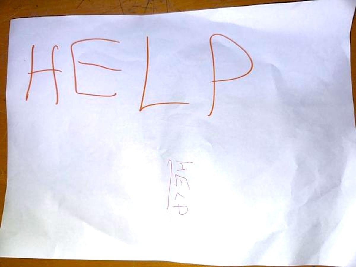 Bambina salva la mamma dalle botte del padre - 