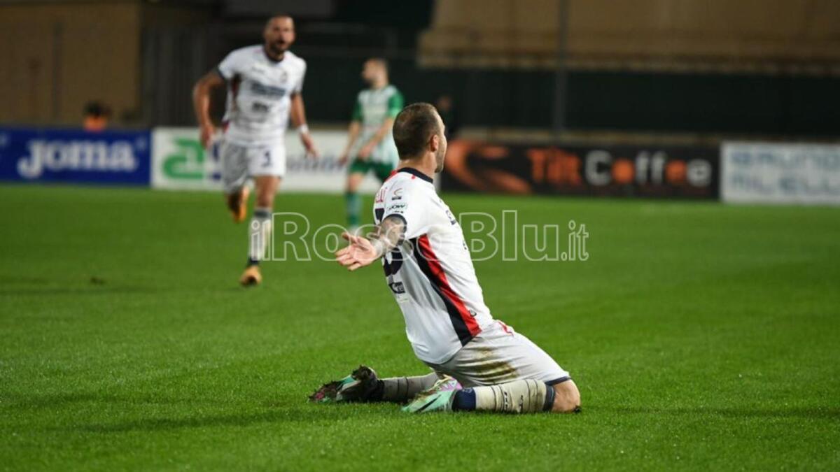 #MonopoliCrotone 0-3 | La TuGo colpisce ancora ed il Crotone sale al terzo posto - 
