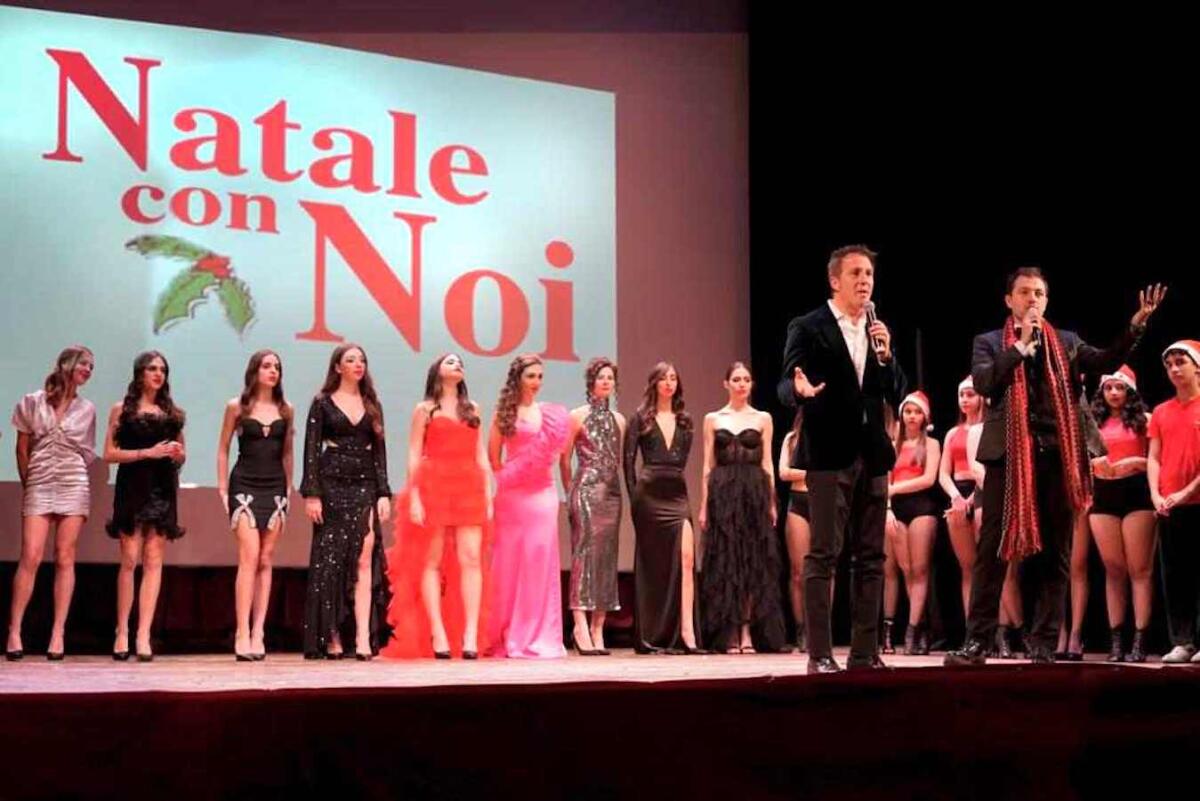 Crotone - Successo per l'edizione 2023 di Natale con noi - 