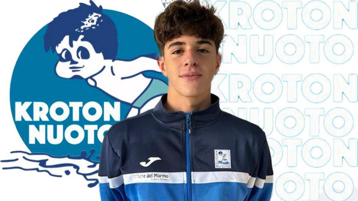 Kroton Nuoto, obiettivi sempre più ambiziosi per il giovane Davide Simoncelli - 