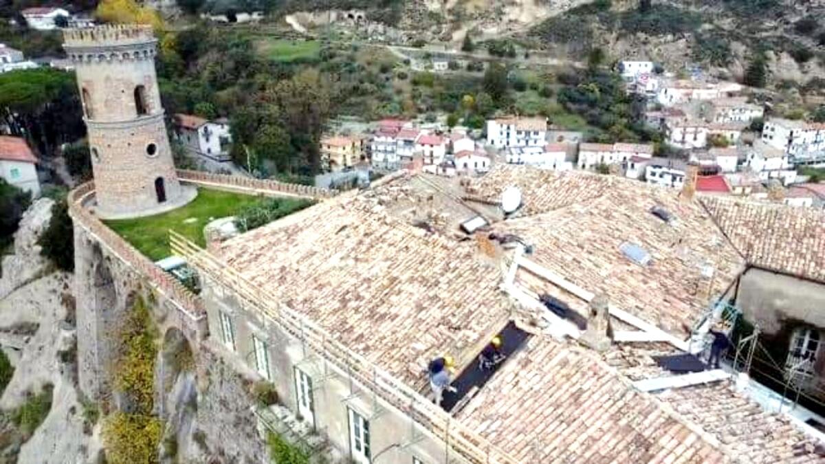Lavori di restauro e risanamento conservativo del Castello di Caccuri - 