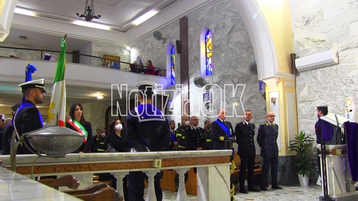 Crotone - Vigili e Capitaneria in festa per Santa Barbara: giorno 4 la consegna delle benemerenze (NOMI) - La Festa di Santa Barbara a Crotone nel 2022