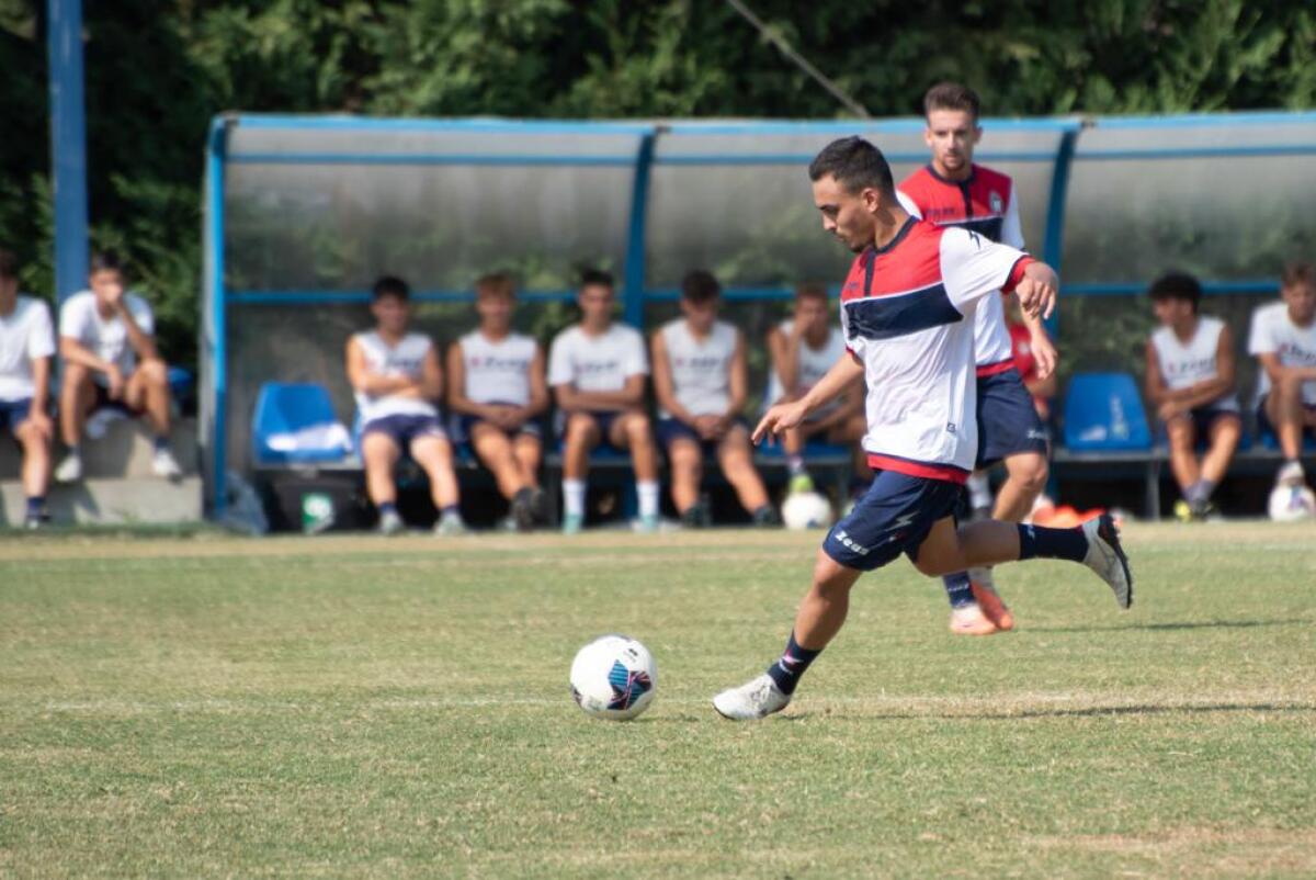 #BrindisiCrotone 0-2 | I tifosi decretano il migliore in campo: sul podio portiere e due centrocampisti - 