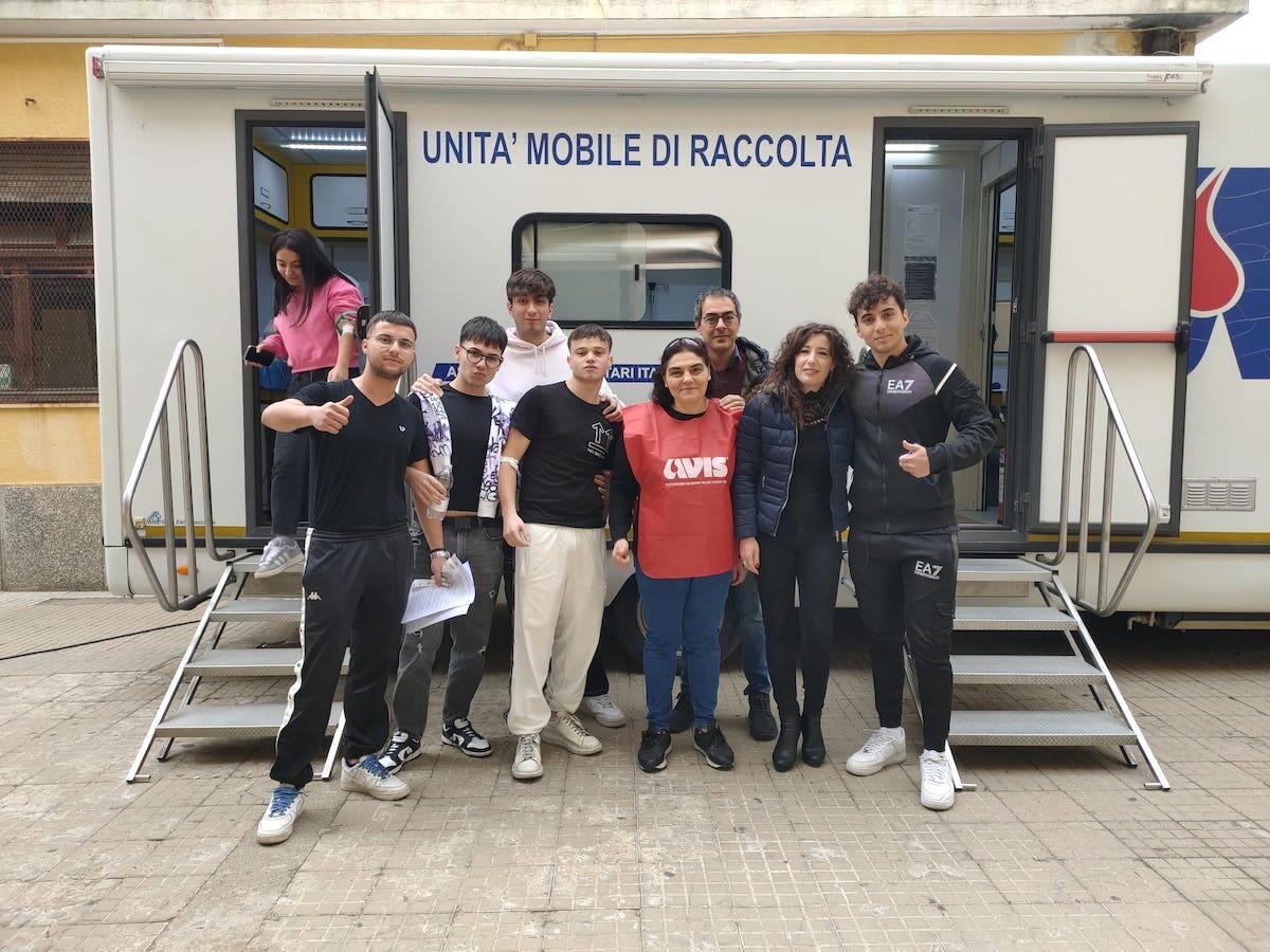 Crotone - Un'altra giornata di donazione all'istituto Donegani - 