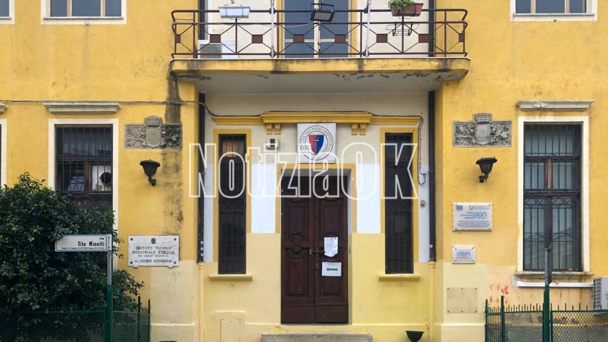 Crotone - Al Donegani una lezione per contrastare bullismo e il cyberbullismo - 