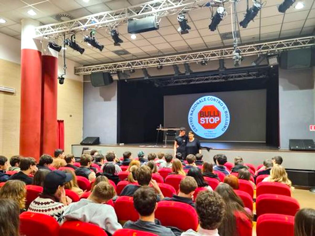 Al via il progetto anti-bully cover, studenti portavoce anti-bullismo - 