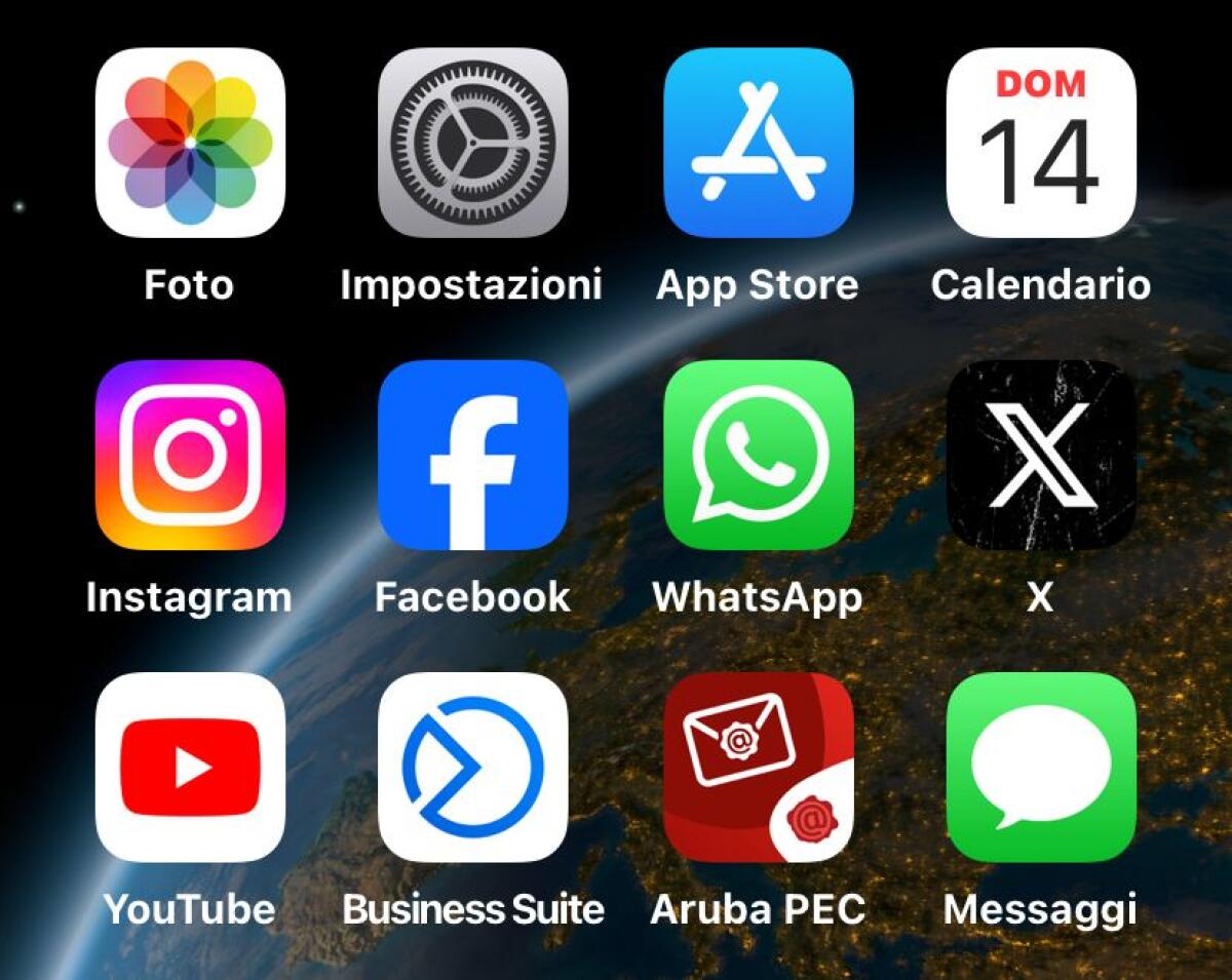 CrotoneOk arriva su Whatsapp: come seguirci ed essere sempre aggiornati su quello che accade in città - 